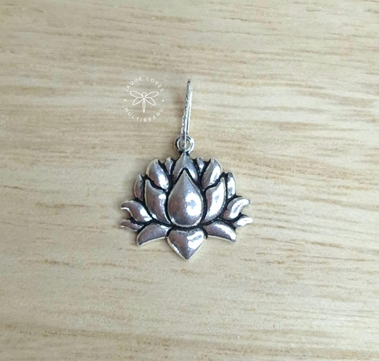 Pingente Prata 925 flor de lótus envelhecida